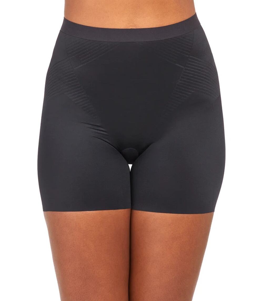SPANX Women's Thinstincts 2.0 Girl Shorts Medium Very Black Lightweight NWT
